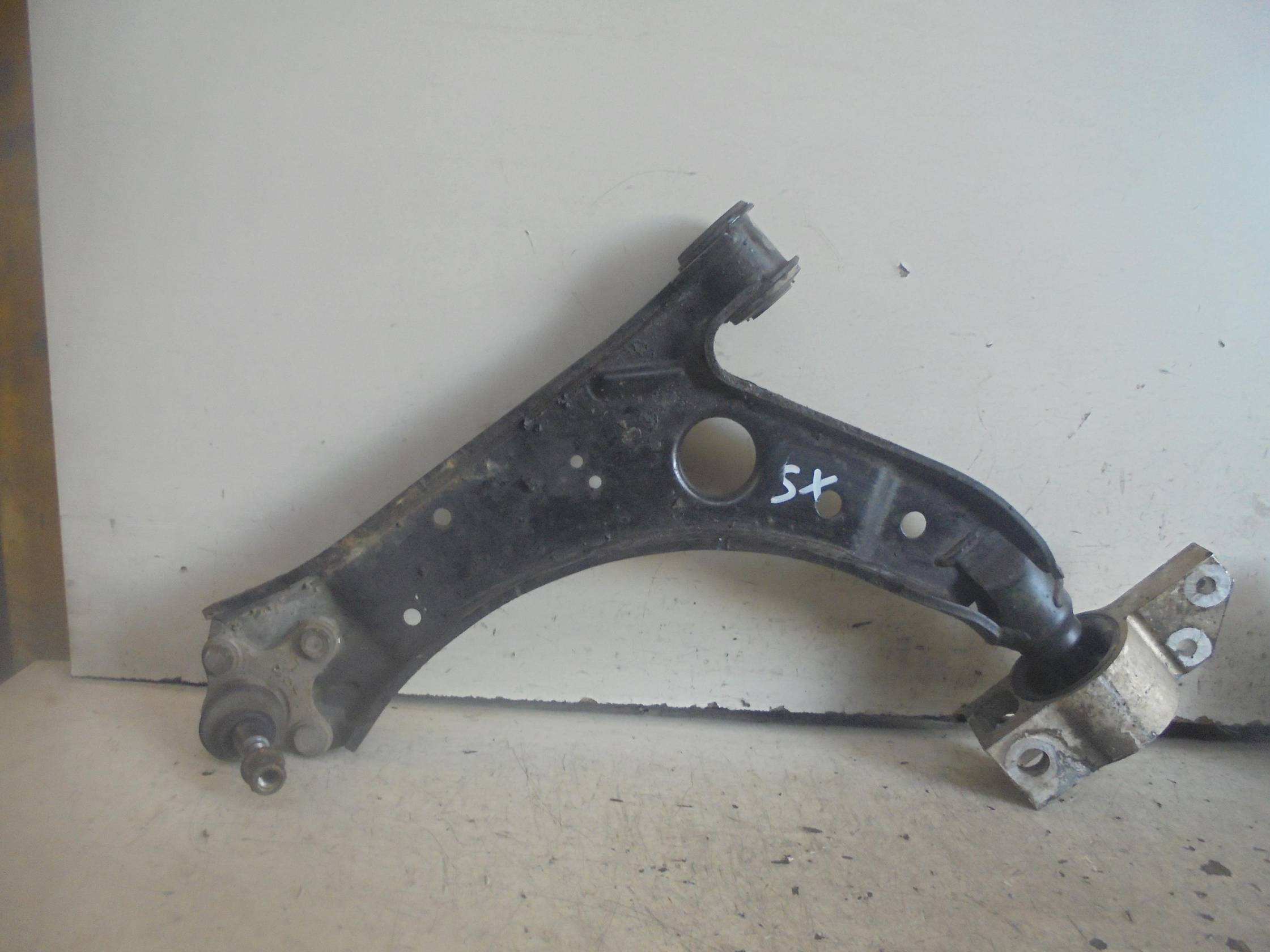 Braccio oscillante sosp. ant. sx.